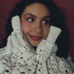 Go Outside Chords by Alessia Cara