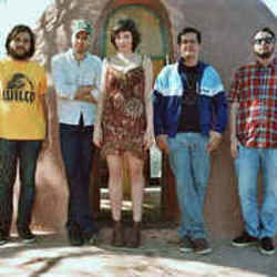 Comida Amarga Chords by Carne Doce