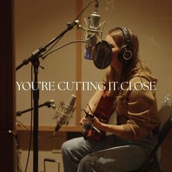 Caroline Jones chords for Cutting it close