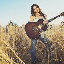 Rise  Chords by Caroline Jones
