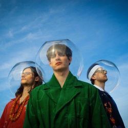 Right There Chords by Cassia