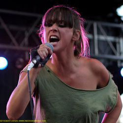 Nude As The News Chords by Cat Power