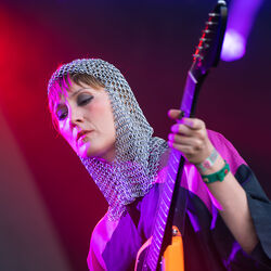 Cate Le Bon chords for Always the same