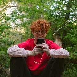 Alone Chords by Cavetown