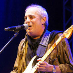 Casa Da Luz Vermelha Chords by Celso Blues Boy