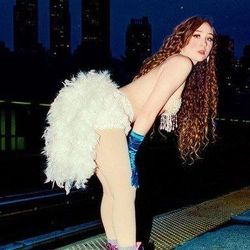 chappell roan naked in manhattan tabs and chods