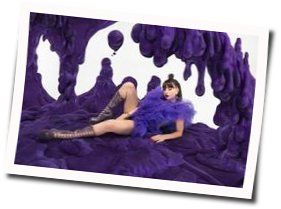 Focus Chords by Charli XCX