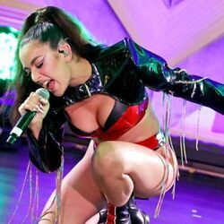 Taxi Chords by Charli XCX
