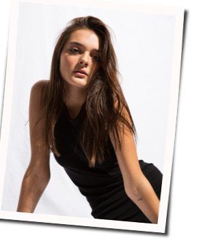 Stole Your Car Chords by Charlotte Lawrence