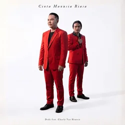 Cinta Manusia Biasa by Charly Van Houten