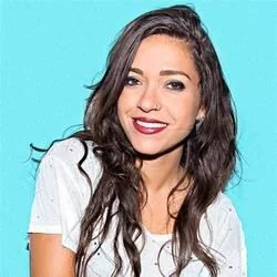 Monocromia Chords by Lorena Chaves