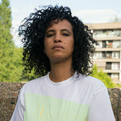 Kong Chords by Neneh Cherry