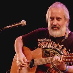 Regresa Intro by Chico Trujillo