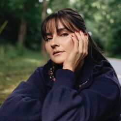 Push And Pull Chords by Chloe Styler