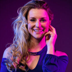 Große Mädchen Weinen Nicht Chords by Christina May