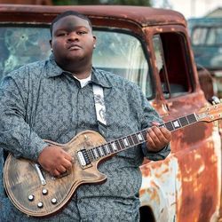 Listen Chords by Christone 