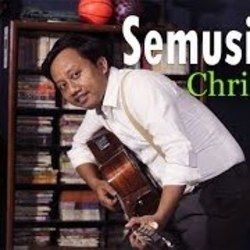 Semusim Chords by Chrisye