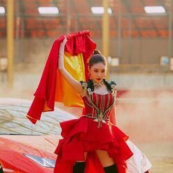Play Chords by Chung Ha (청하)