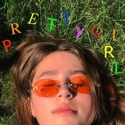 Pretty Girl Chords by Clairo