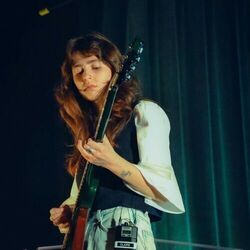 Zinnias Live Chords by Clairo