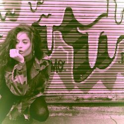 Feel Good Chords by Clara La San