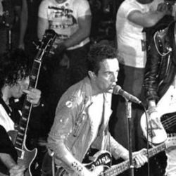 The Card Cheat Bass tabs by The Clash