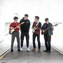 Snapshot Chords by Cloudy Heads