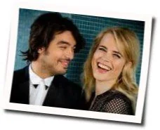 Christmas Around Me Chords by The Common Linnets