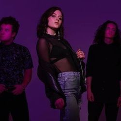 Wish I Missed U Chords by Concrete Castles