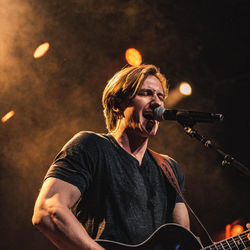 Small Town Celebrities Chords by Cooper Alan