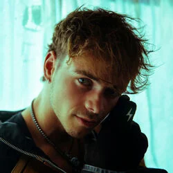 Like That Chords by Corbyn Besson