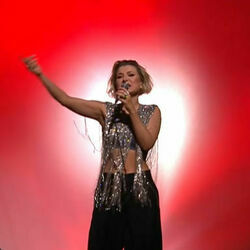 Hold Me Closer Chords by Cornelia Jakobs