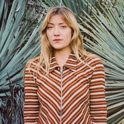 Cornelia Murr chords for Who am i to tell you