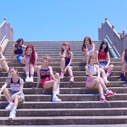 Boogie Up Chords by Cosmic Girls