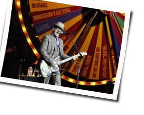 Lipstick Vogue Bass Tab by Elvis Costello
