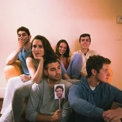 Easy To Love Chords by Couch