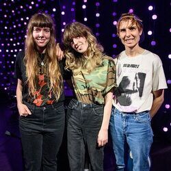 90210 Chords by The Courtneys