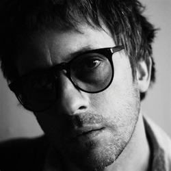 Meaner Than The Sea Chords by Graham Coxon