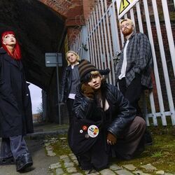 Kills Me To Be Kind Chords by Crawlers