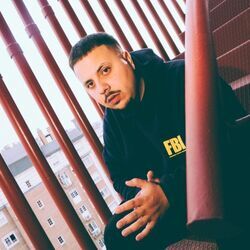 No Se Emula Chords by Cruz Cafuné