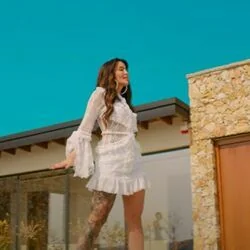 Dhimbje Dhimbje Chords by Dafina Zeqiri