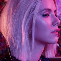 Close Chords by Dagny