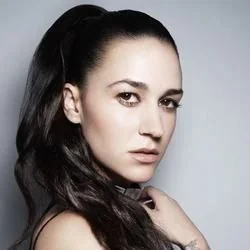 Mojada Chords by Kat Dahlia