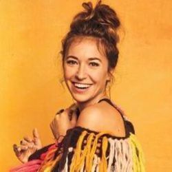 Hold On To Me Chords by Lauren Daigle