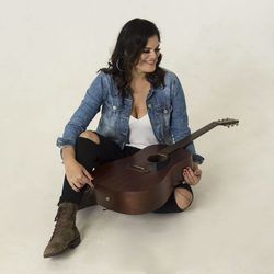 Dia Nublado Chords by Daniela Firme
