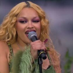 Pillow Princess Chords by Daniela Rathana