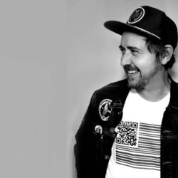 Into The Flame Chords by Michel Danny