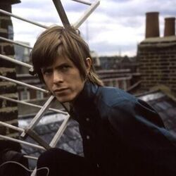 Sell Me A Coat Chords by David Bowie