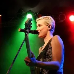 Küss Mich Chords by Deine Cousine