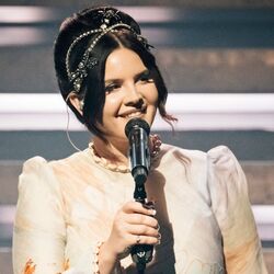 Lana Del Rey chords for Unchained melody live